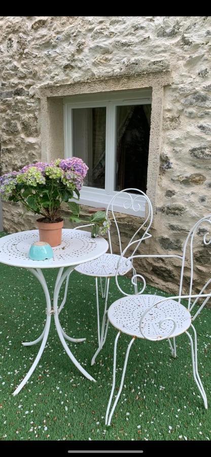 Chaussy  Paradis Fleuri Et Son Bain Nordique מראה חיצוני תמונה